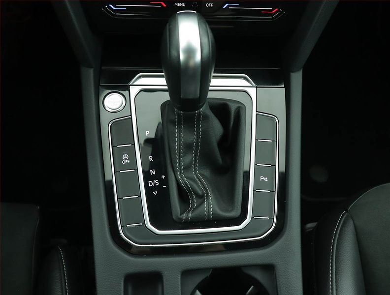 Volkswagen Arteon (2021) R-line 2.0 TDI - fotka 13 z 17