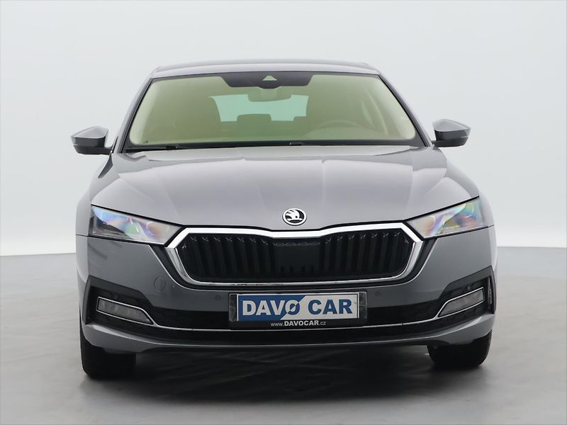 Škoda Octavia 1,5 TSI DSG Style Matrix DPH - fotka 2 z 35