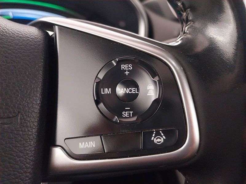 Honda CR-V (2022) 2.0i-MMD HEV - fotka 16 z 19