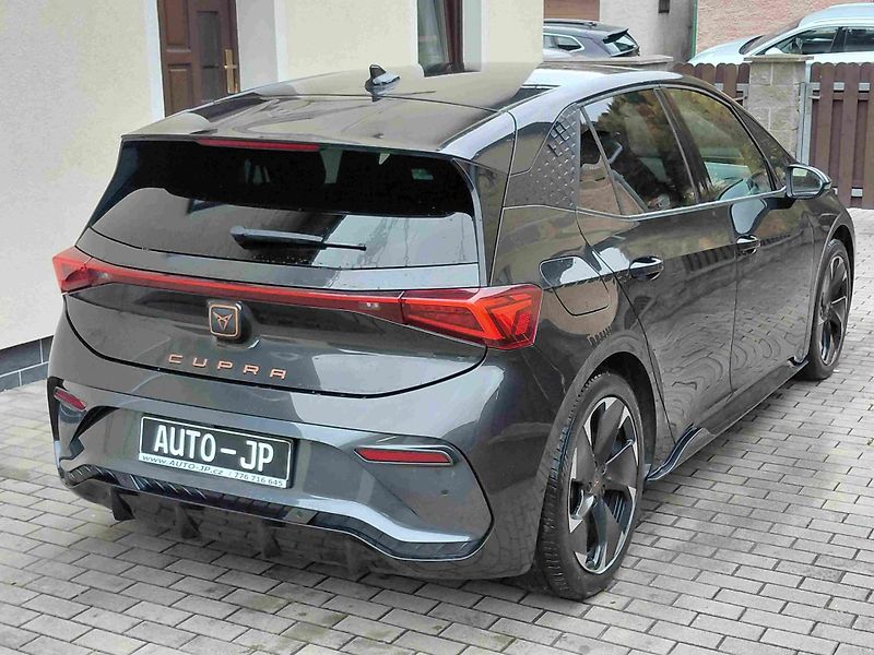 Cupra Born 170kW  XL-BAT-77kWh  SOH-95,6% - fotka 3 z 8
