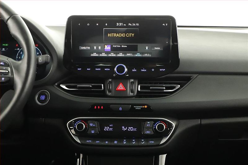 Hyundai i30 (2025) Style 1.0 T-GDI - fotka 12 z 16