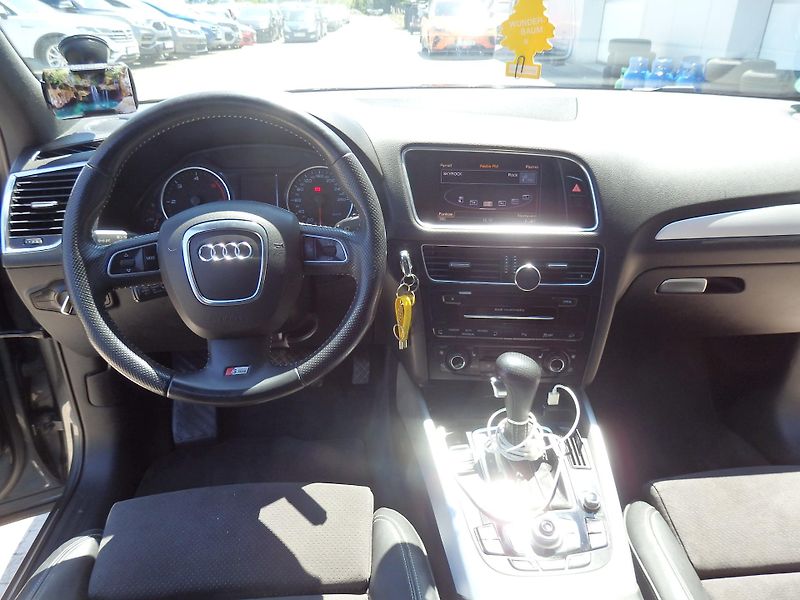 Audi Q5 3.0 TDI 176 kW S LINE - fotka 11 z 29