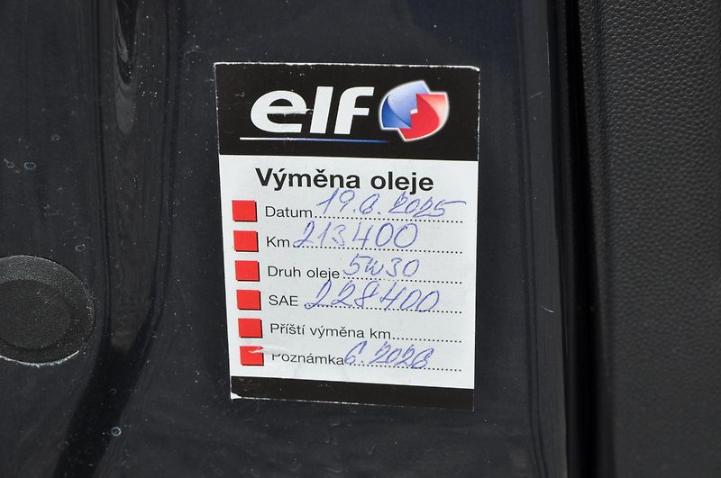 Opel Zafira 1.7CDTi 81kW 7.míst - fotka 12 z 18