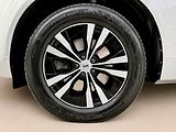 Volvo XC60 B4 AWD MOMENTUM, KAMERA, ACC, - náhled 8