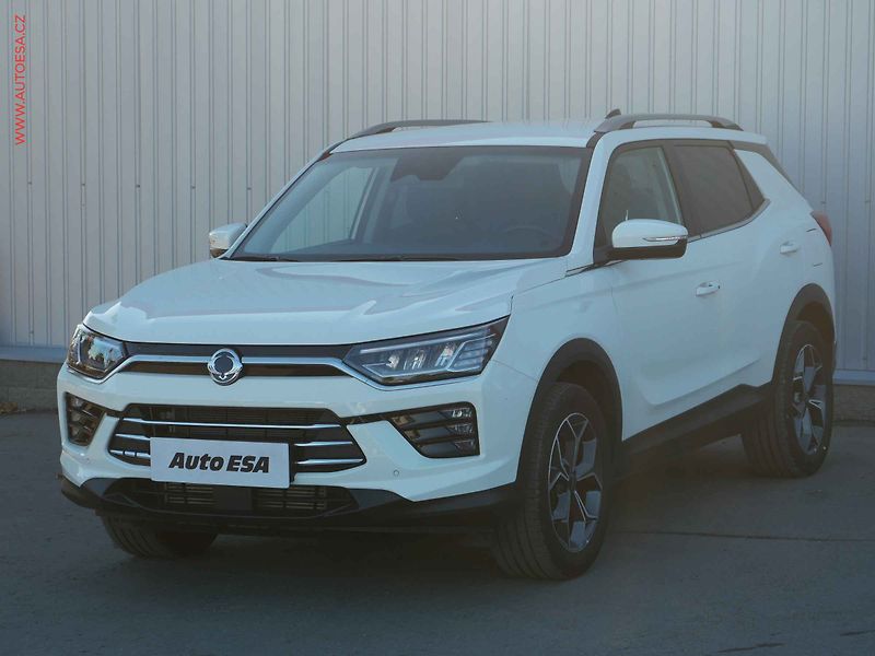 SsangYong Korando (2025) 1.5 T-GDi, 1.maj,ČR, AT, LED - fotka 3 z 29
