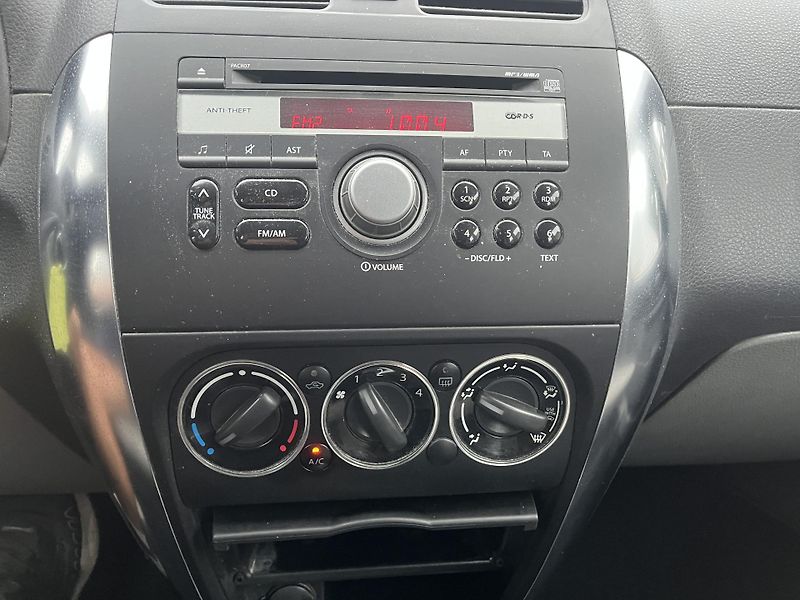 Suzuki SX4 (2009) - fotka 8 z 22