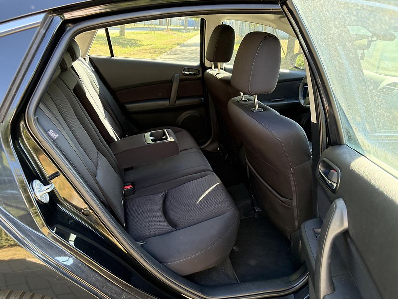 Mazda 6 2.0 Active - fotka 19 z 26