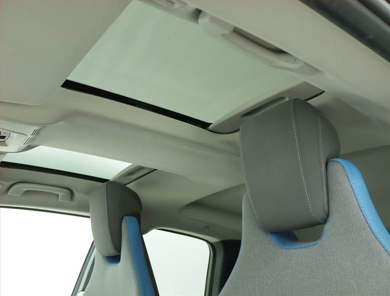 BMW i3 (2021) 120Ah BEV, SoH 92% - fotka 14 z 18
