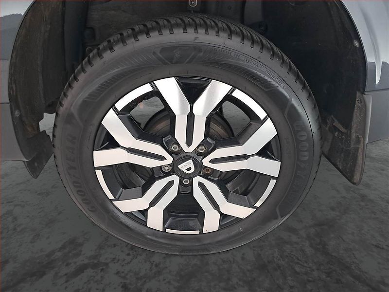 Dacia Duster (2022) 1.3 TCe - fotka 15 z 17