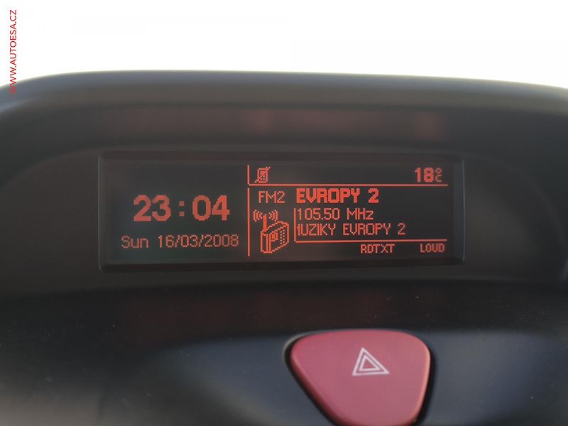 Peugeot Expert (2014) 2.0HDi L2 CHLADÍCÍ, AC - fotka 13 z 21