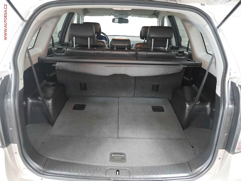Chevrolet Captiva (2012) 2.2 CDTi 4x4, ČR, servis - fotka 7 z 22