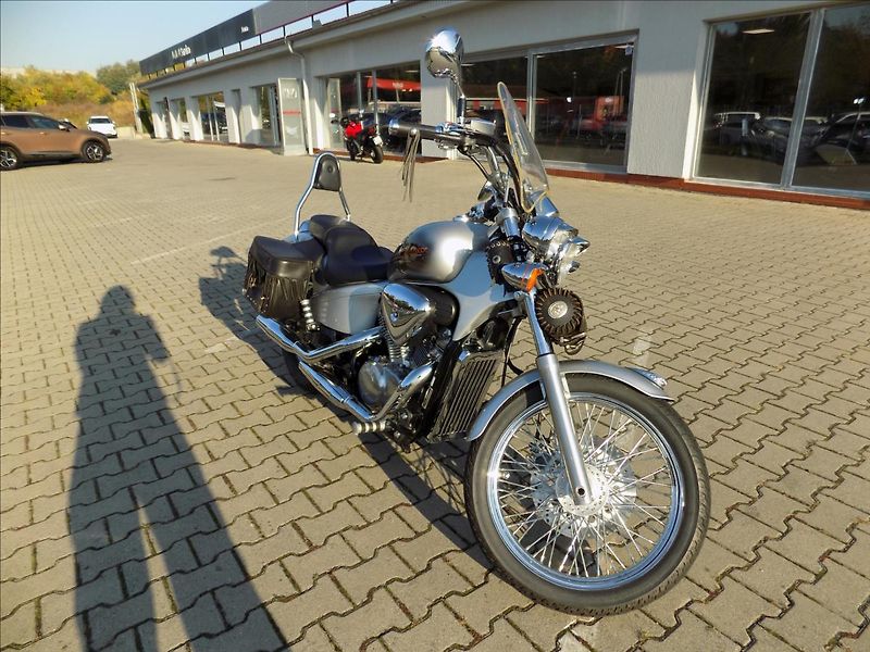 Honda VT600 Shadow - fotka 3 z 7