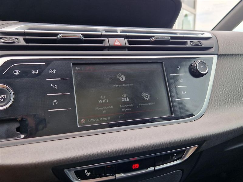 Citroën Grand C4 Picasso 2,0 HDI NAVI AC AUTO 7MÍST - fotka 26 z 35