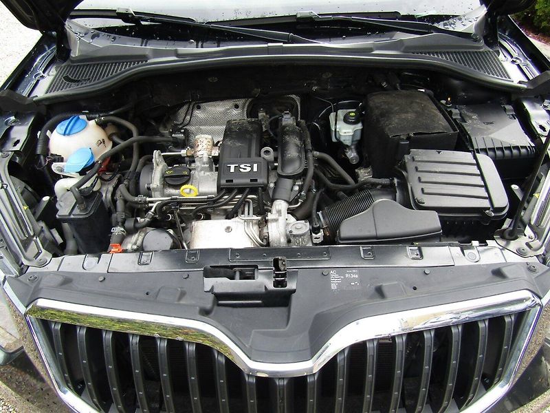 Škoda Yeti (2014) 1.2 TSI NAVI CAR-PASS - fotka 37 z 37