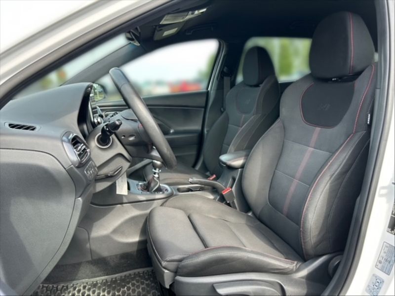 Hyundai i30 1,5 T-GDI N Line - fotka 7 z 11