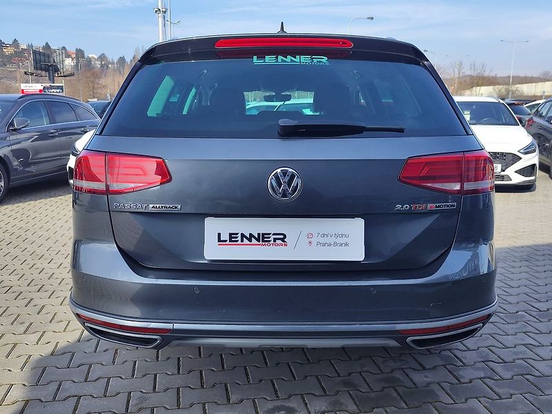 Volkswagen Passat 2.0 Bi-TDI/176kW Alltrack DSG - fotka 6 z 32
