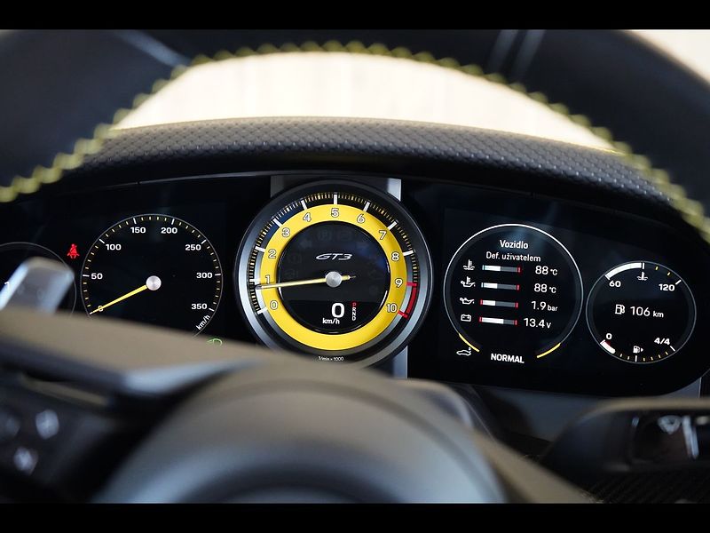 Porsche 911 GT3 Touring, Lift, Bose, PDLS - fotka 30 z 49