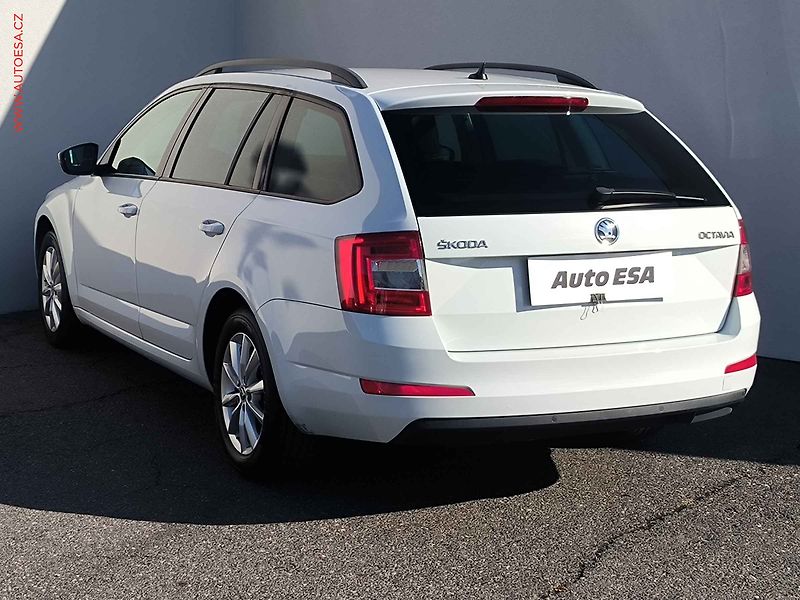 Škoda Octavia (2017) 1.6 TDi, Ambition - fotka 6 z 21