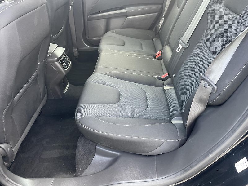 Ford Mondeo 2.0TDCi 150PS MANUAL COMBI STK - fotka 103 z 154