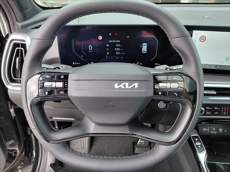 Kia Sorento (2026) 2,2   CRDI 7P 4x4 8DCT TOP - fotka 13 z 23