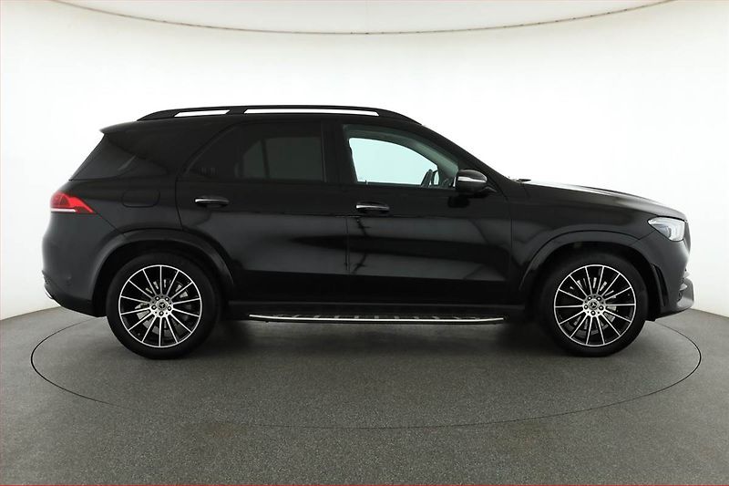 Mercedes-Benz GLE (2021) 400 d - fotka 6 z 20
