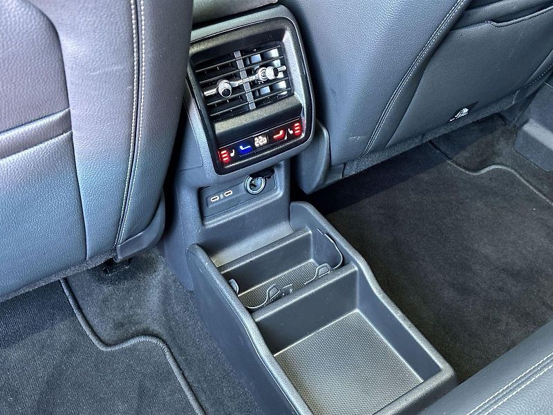 Škoda Kodiaq (2025) 2.0 TDI 4x4 DSG Sportline - fotka 27 z 39