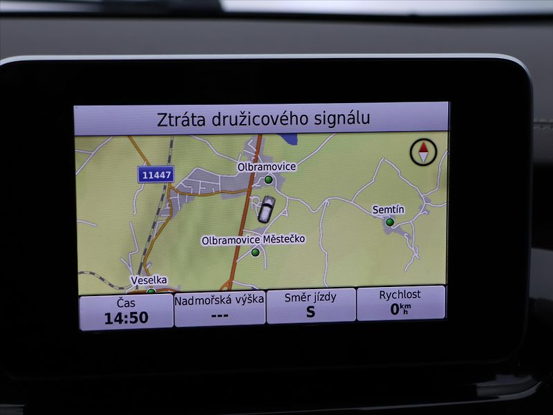 Mercedes-Benz Třídy V 2,1 220D 120kW Avantgarde CZ D - fotka 28 z 39