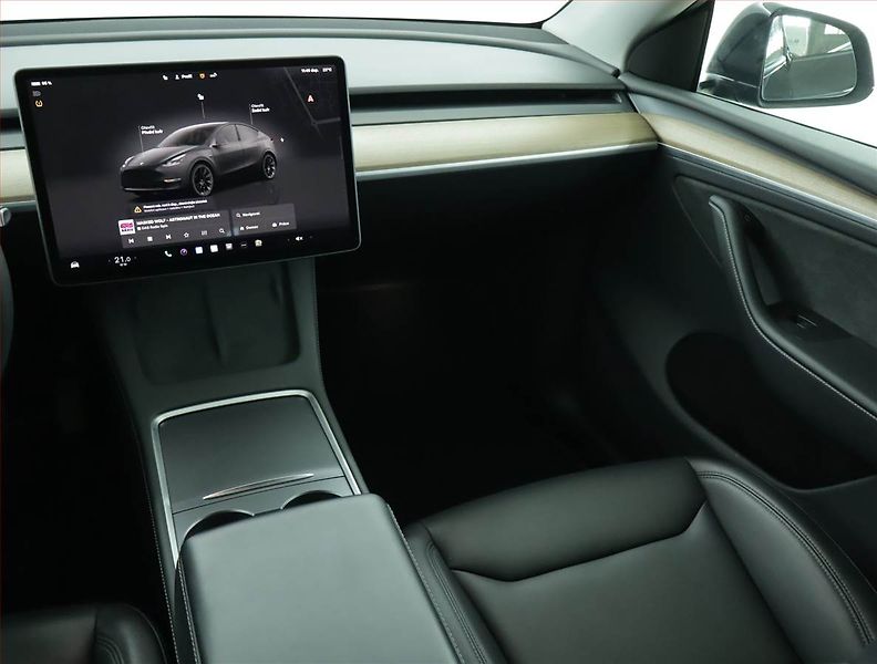 Tesla Model Y (2023) Long Range AWD 79kWh, SoH 92% - fotka 8 z 24
