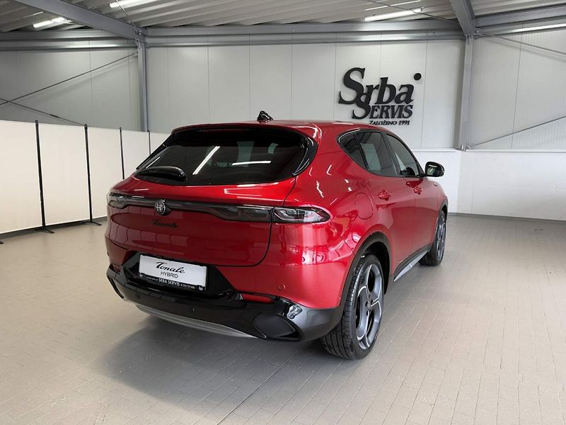 Alfa Romeo Tonale (2026) Sport Speciale 1.5 Turbo Ibrid - fotka 4 z 28