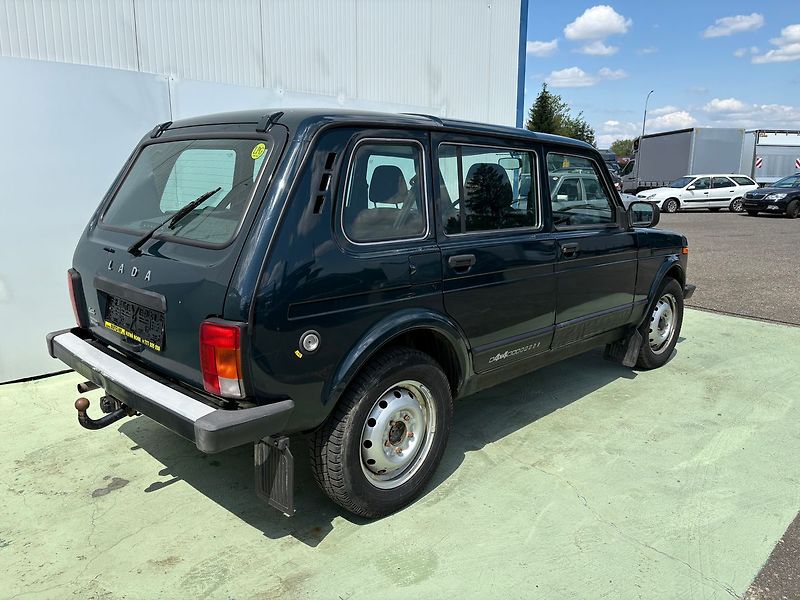 Lada Niva 1.7, 61kW, 4x4, LPG, Tažné - fotka 2 z 17