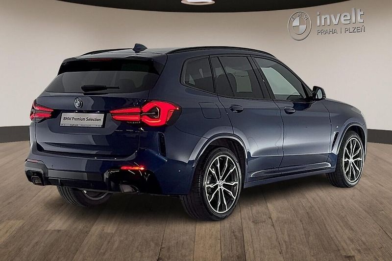BMW X3 xDrive30d - fotka 3 z 26