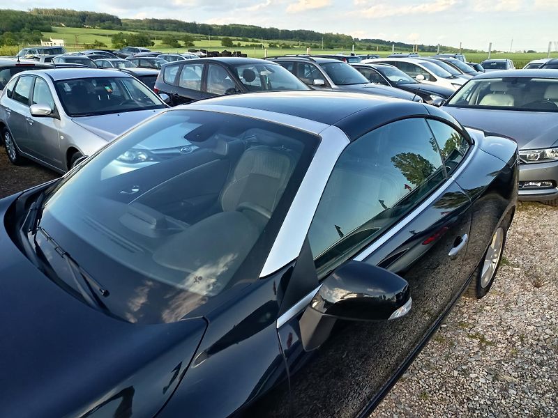 Renault Mégane (2011) Kabroušek 1.4 96kw - fotka 46 z 53