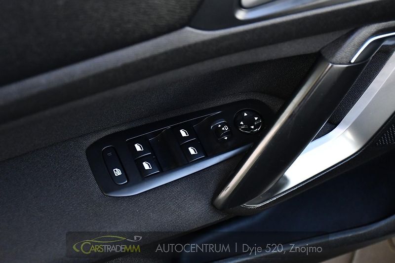 Peugeot 308 SW 1.5BlueHDi ACTIVE CARPLAY - fotka 24 z 49
