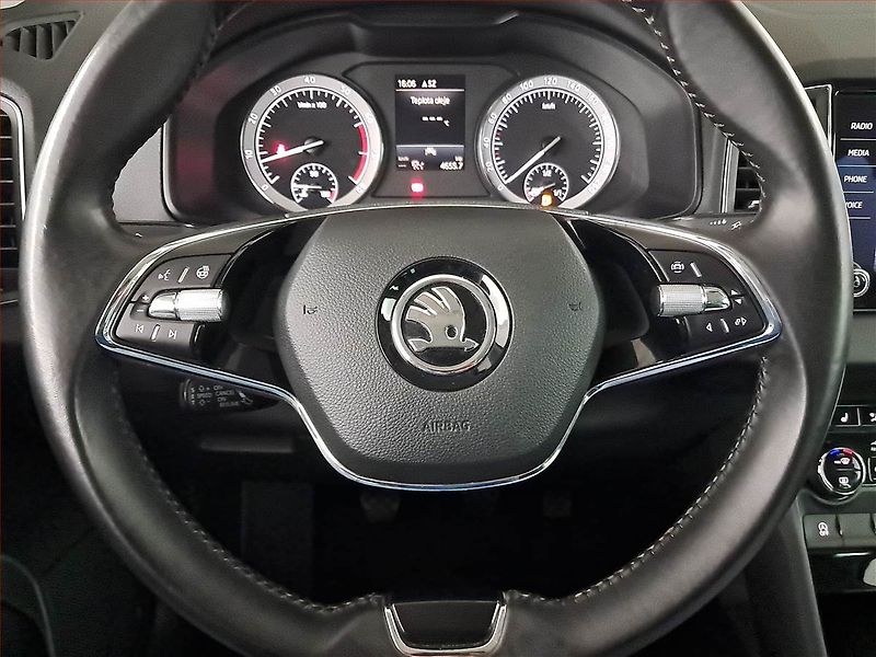 Škoda Karoq (2021) Style Plus 1.5 TSI - fotka 17 z 22