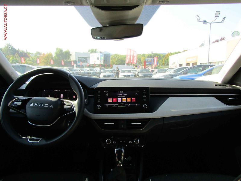 Škoda Scala (2025) 1.0 TSi, 1.maj,ČR, AT, Navi - fotka 10 z 24