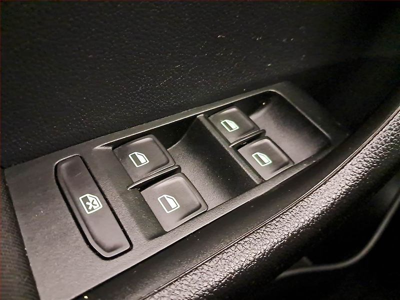 Škoda Fabia (2015) Style 1.2 TSI, Tempomat - fotka 14 z 14