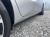 Toyota Auris 1.8i 16v HYBRID AUT SERVIS TOP - náhled 46