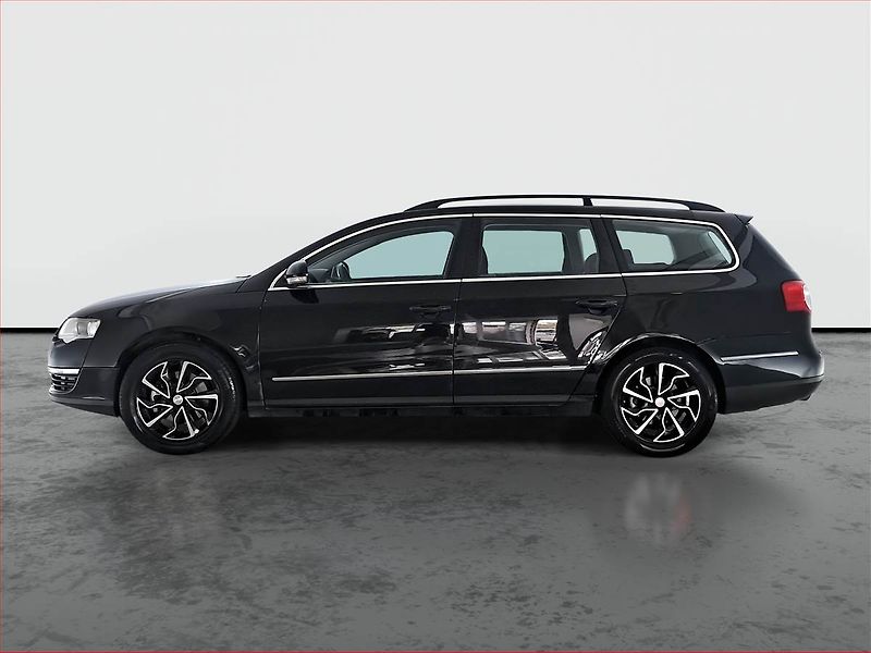 Volkswagen Passat (2009) 2.0 TDI, po STK, rezervace - fotka 3 z 15