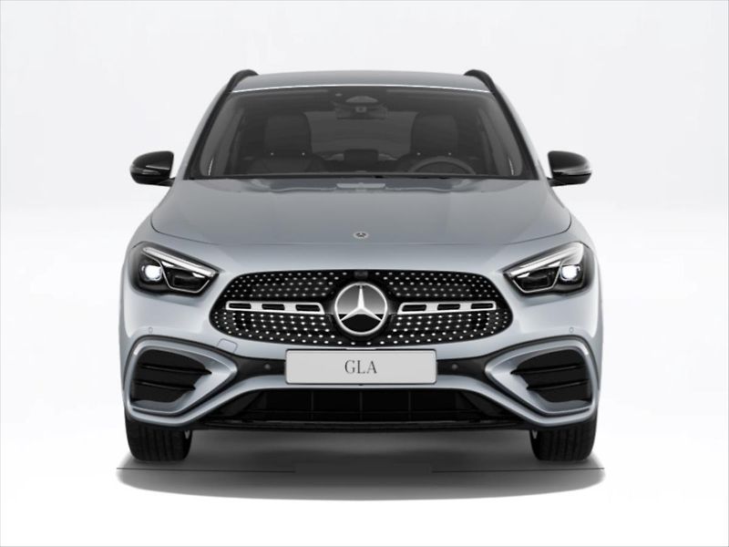 Mercedes-Benz GLA (2026) 1,3 200 Edition 140 Years - fotka 2 z 9
