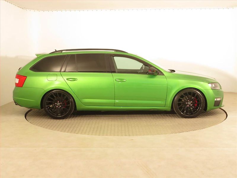 Škoda Octavia (2016) RS 2.0 TDI, Kůže, Navi - fotka 6 z 17