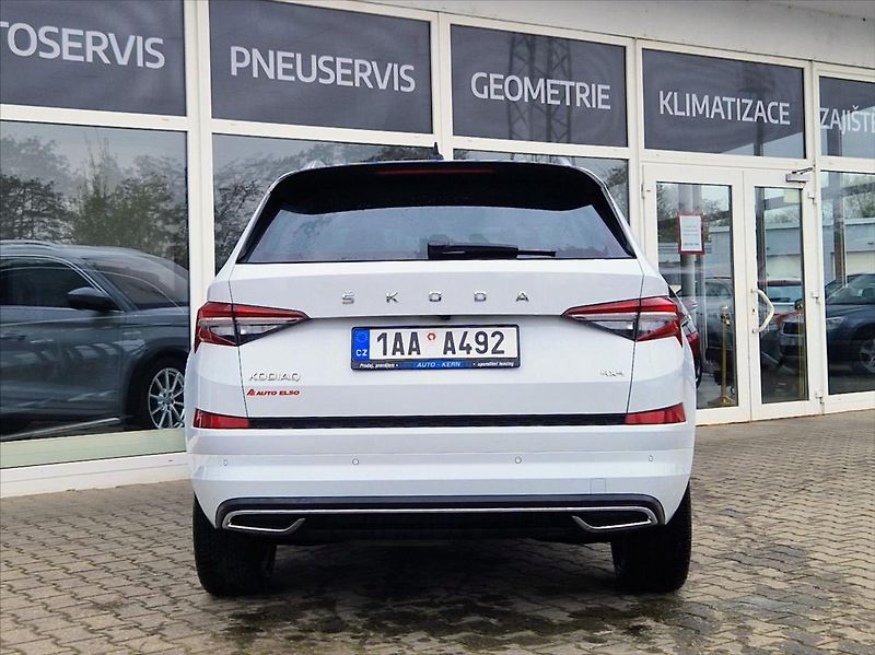 Škoda Kodiaq 2,0 TDI DSG L&K 4x4 TOP Stav - fotka 4 z 32