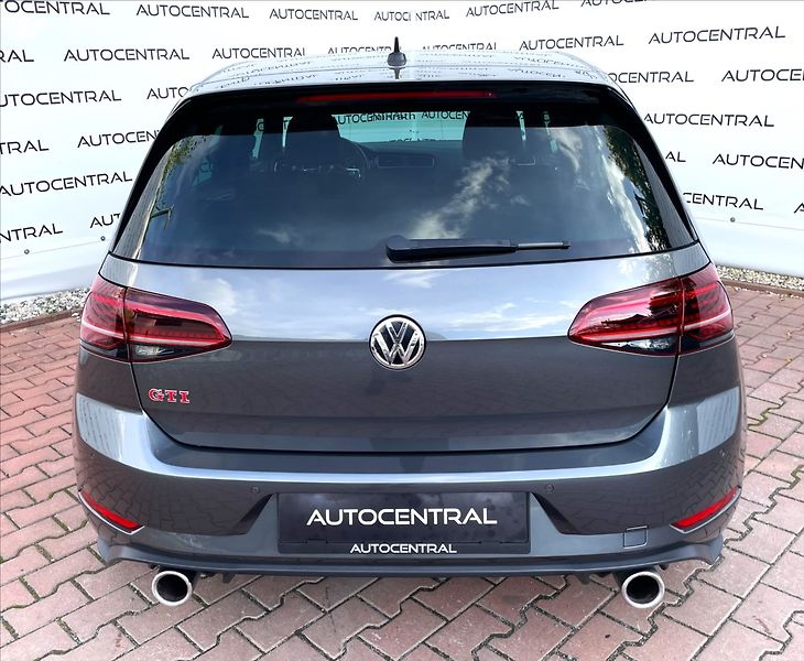 Volkswagen Golf 2,0 GTI  -APR 210kw Performanc - fotka 5 z 27