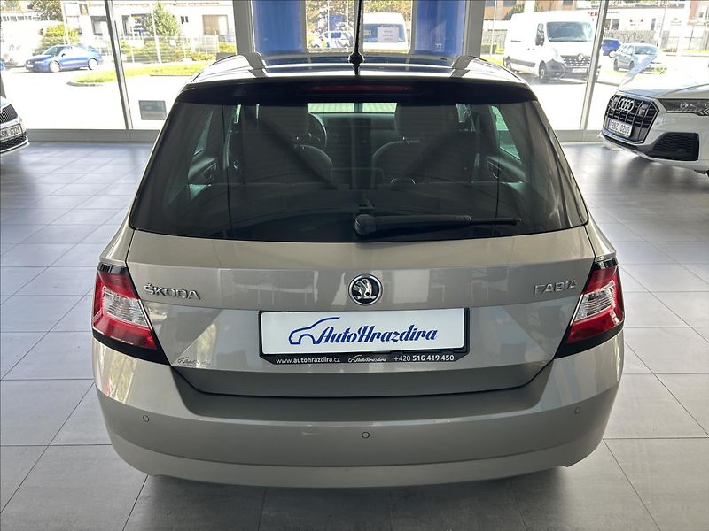 Škoda Fabia 1,2   TSI,SERVISKA,ŘEMEN - fotka 5 z 15