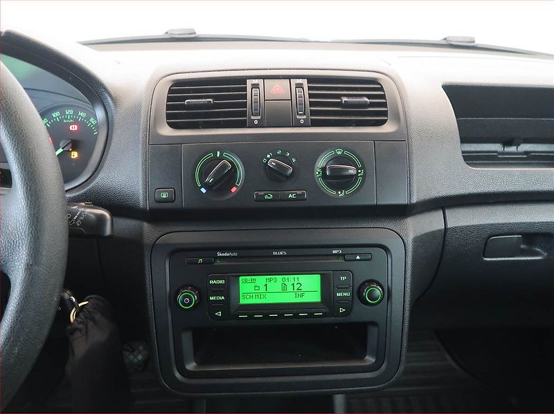 Škoda Fabia (2011) 1.2 12V, Serv.kniha, nová STK - fotka 12 z 14