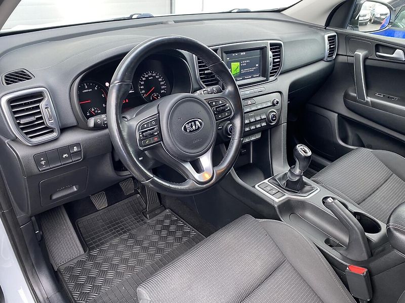 Kia Sportage 1.7 CRDI 85 kW - fotka 7 z 26
