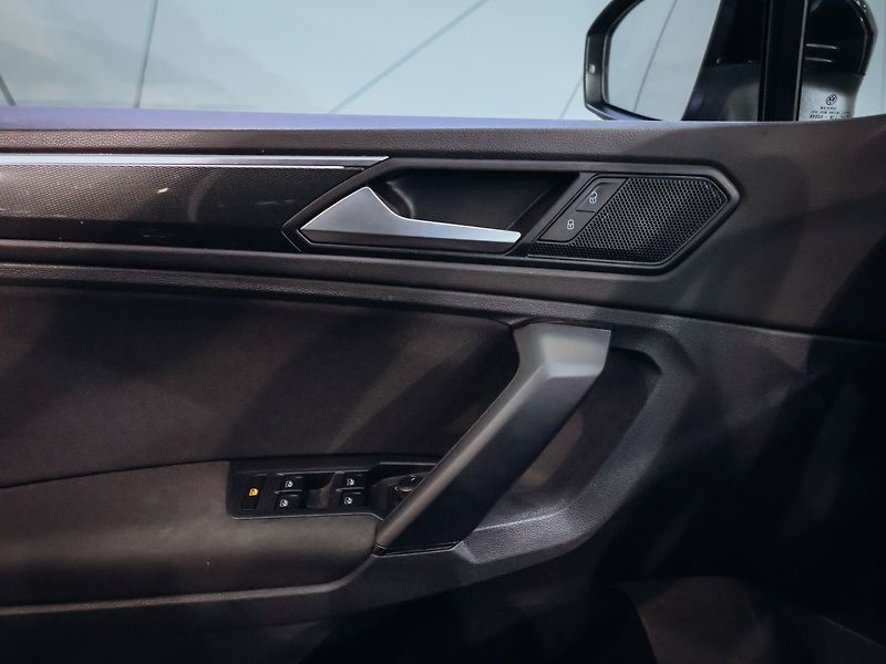 Volkswagen Tiguan 1.5 TSI 96kW - fotka 9 z 30