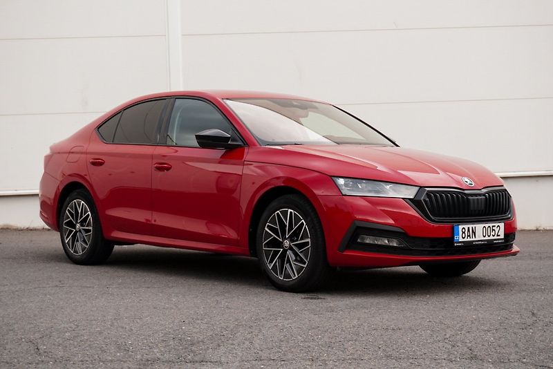 Škoda Octavia 1.5 TSI STYLE PLUS - fotka 4 z 46