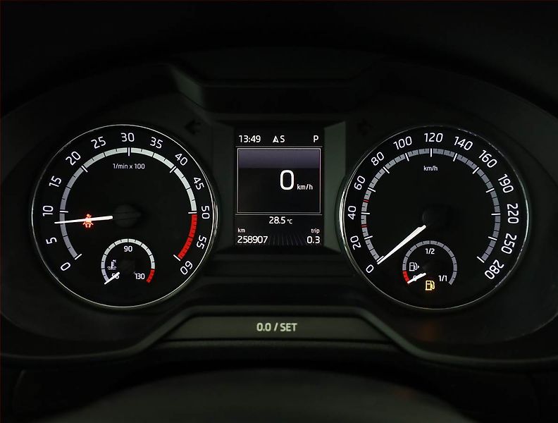 Škoda Octavia (2016) RS 2.0 TDI, Automat, Kůže - fotka 9 z 20