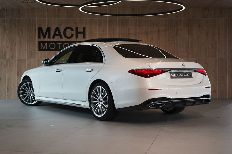 Mercedes-Benz Třídy S 400d 4MATIC L, AMG, Panorama - fotka 12 z 50