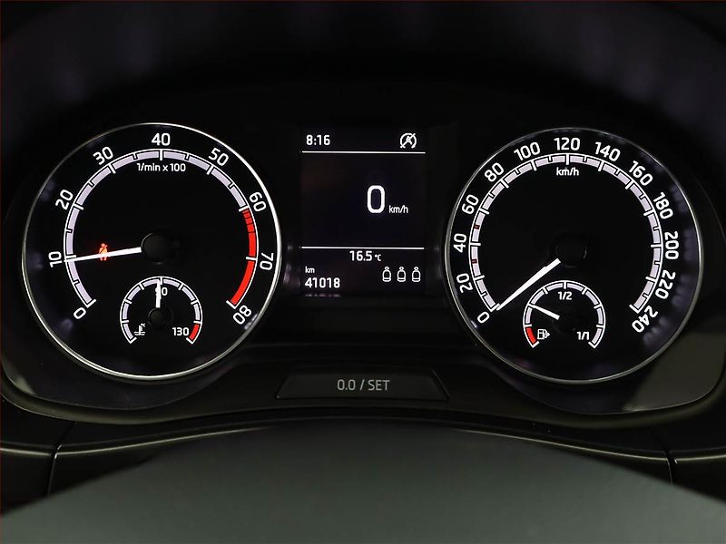 Škoda Fabia (2020) Style 1.0 TSI, Tempomat - fotka 8 z 15